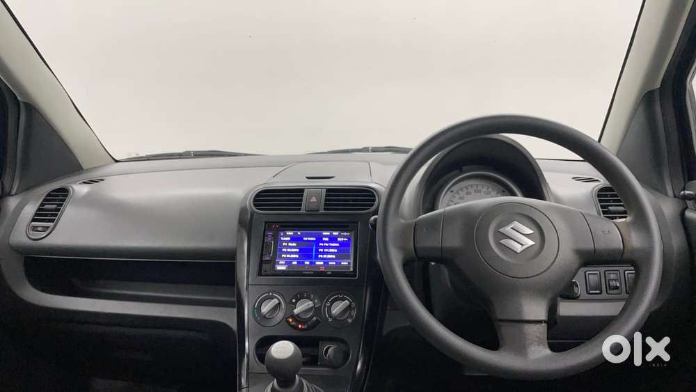 Maruti Suzuki Ritz Lxi, 2014, Petrol