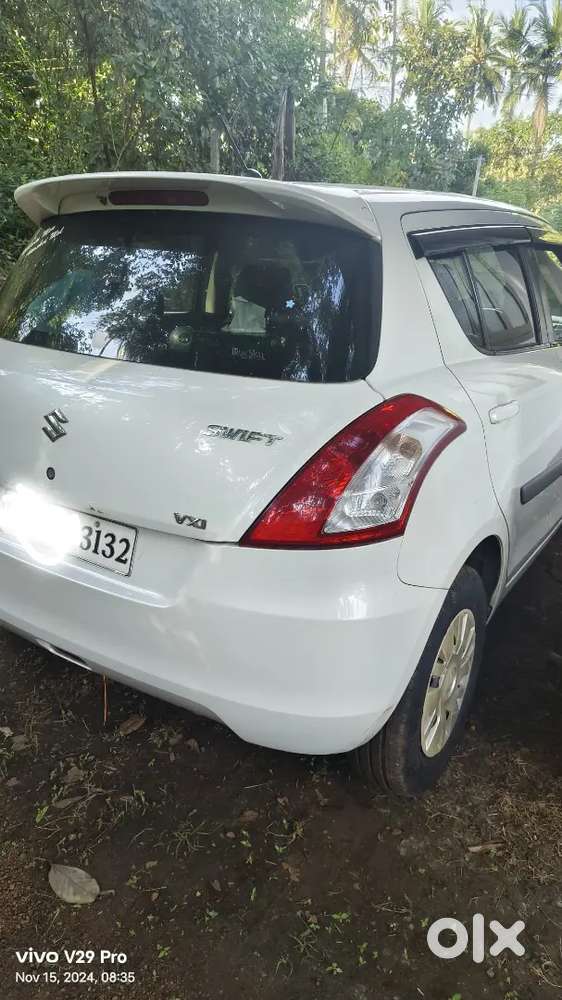 Swift Vxi Maruti Suzuki 2014 Year
