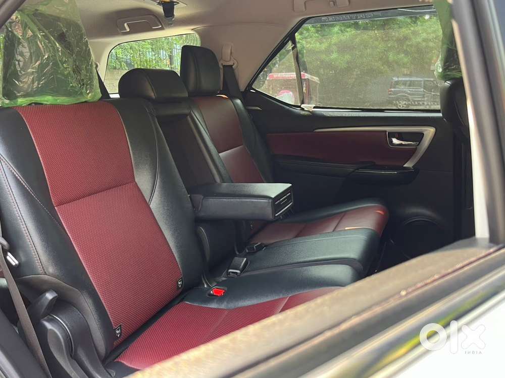 Toyota Fortuner Legender 4x2 At 2.8, 2021, Diesel