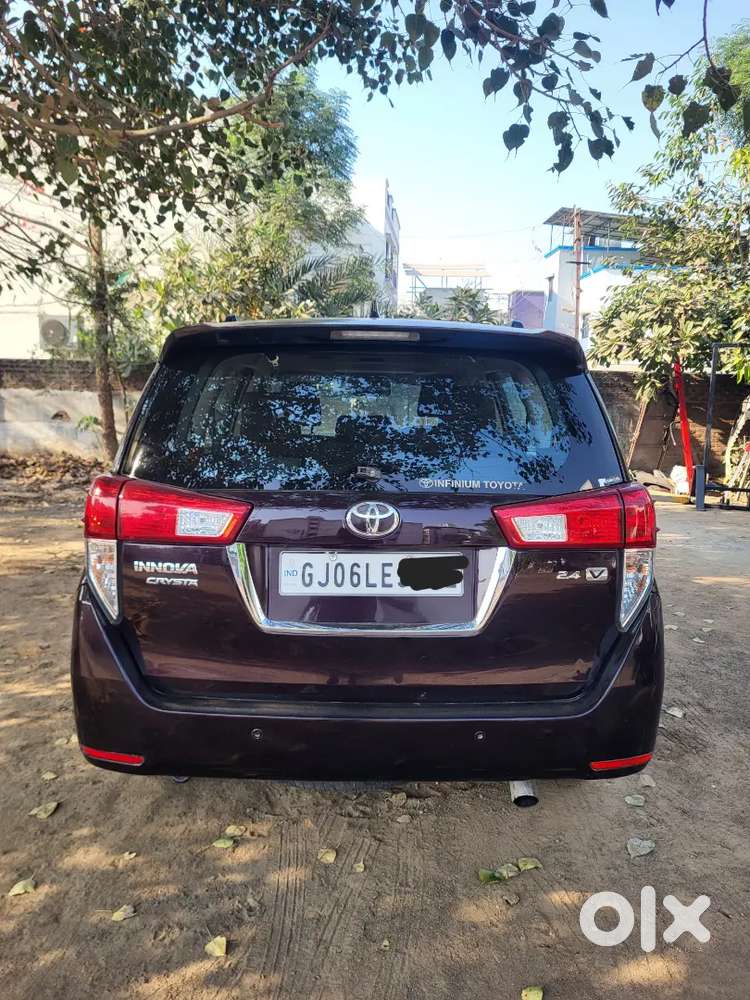 Innova Crysta Forst Owner 2.8 Vx