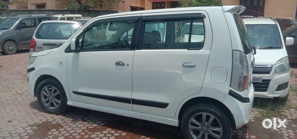 Maruti Suzuki Stingray Vxi, 2016, Petrol