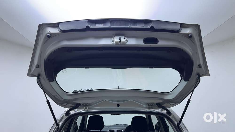 Maruti Suzuki Swift Vvt Vxi, 2014, Petrol