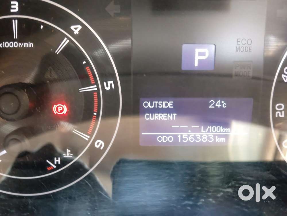 Toyota Innova Crysta 2.8 Gx At 8 Seater, 2016, Diesel