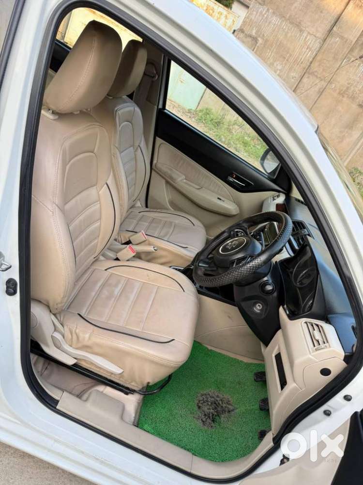 Maruti Suzuki Dzire 1.2 Vxi, 2018, Cng & Hybrids