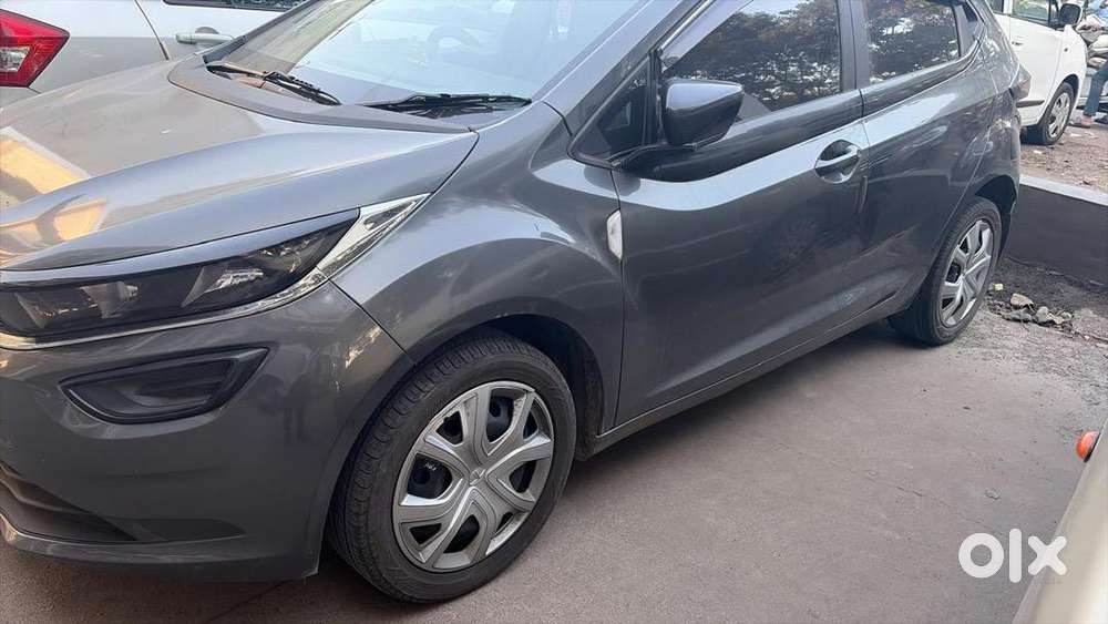 Tata Altroz 2022 Petrol 120000 Km Driven