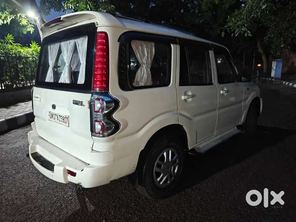 Mahindra Scorpio Sle 2013 Diesel Manual