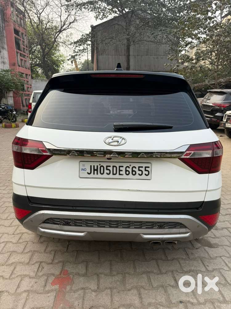 Hyundai Alcazar 2022 Diesel Well Maintained