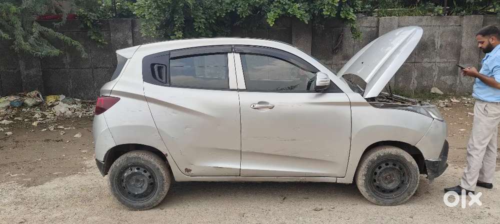 Mahindra Kuv100 Nxt 2018 Petrol 6 Str
