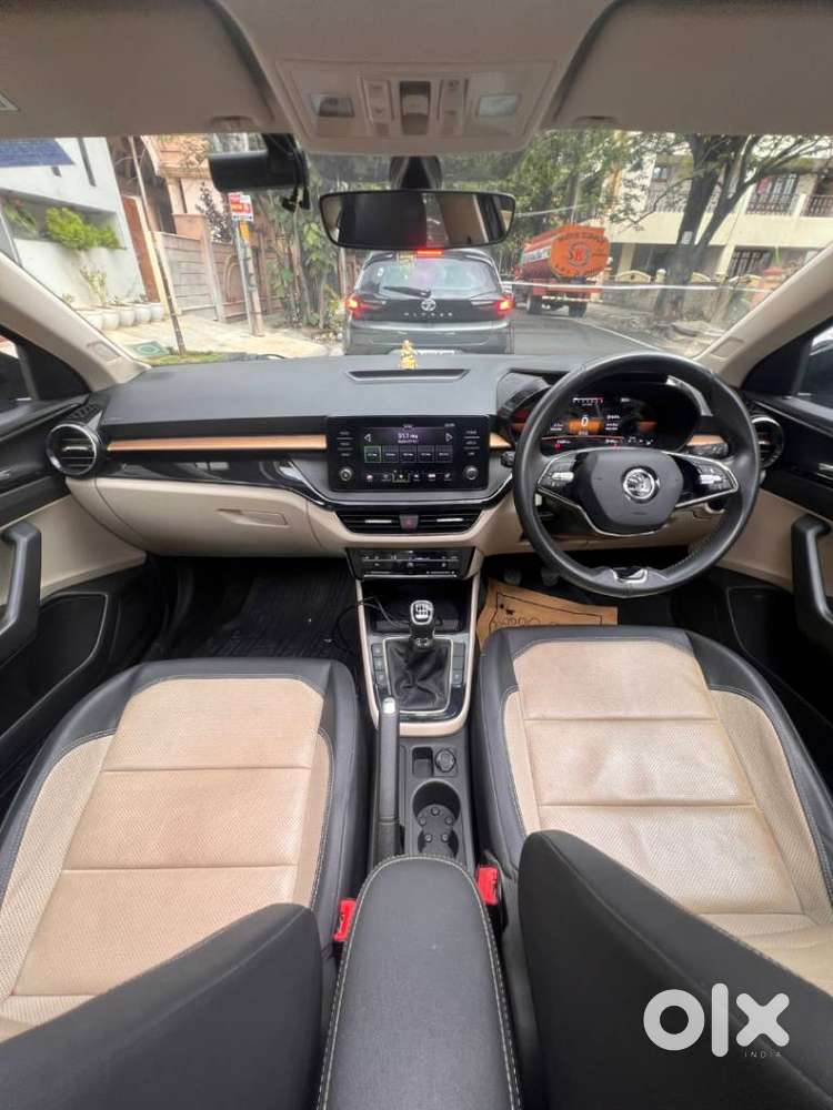 Skoda Slavia 1.5 Tsi Style, 2023, Petrol