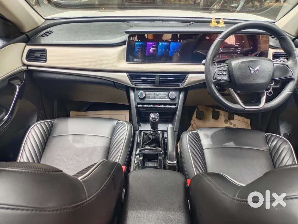 Mahindra Xuv700 2.2 Ax 5 Diesel Mt 7 Str, 2023, Diesel