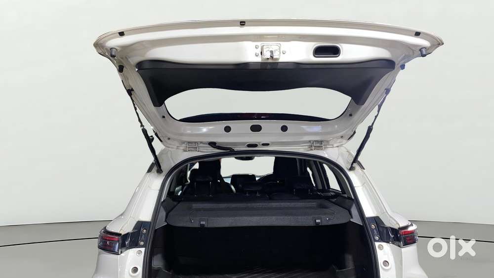 Maruti Suzuki Grand Vitara 1.5 Delta Smart Hybrid, 2023, Petrol