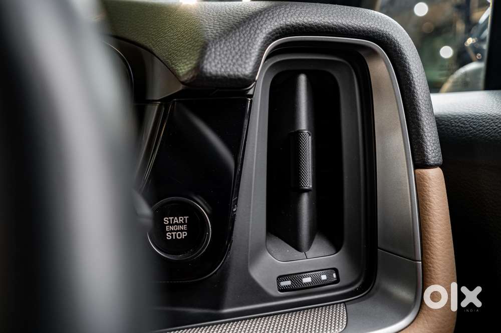 Porsche Cayenne V6 Tiptronic, 2023, Petrol