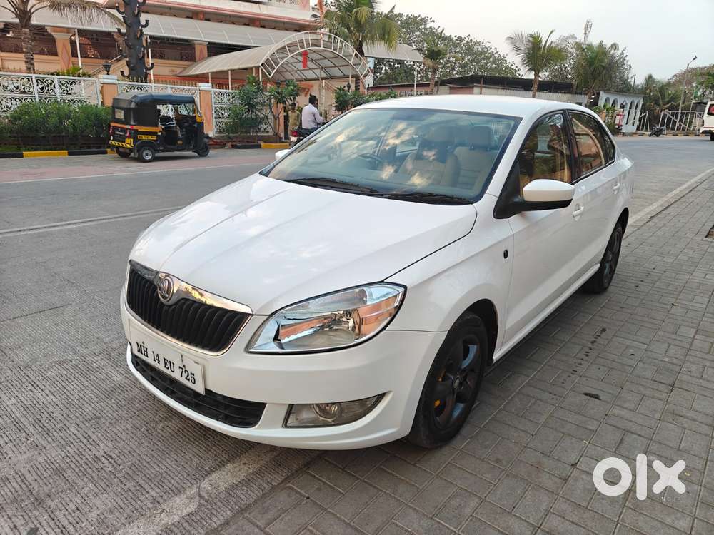 Skoda Rapid 1.6 Mpi At Ambition, 2015, Petrol