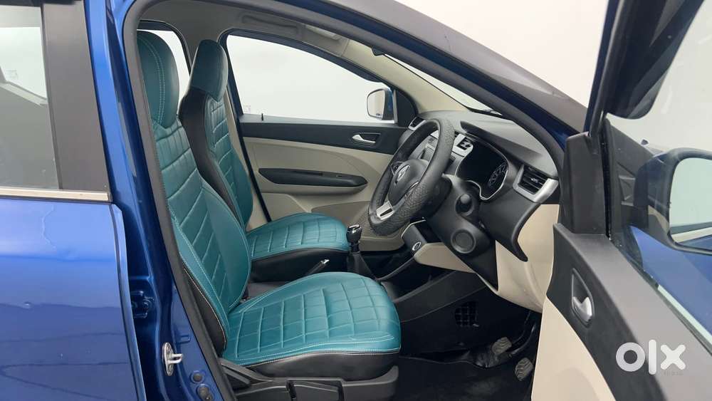 Renault Triber 1.0 Rxz Dual Tone, 2022, Petrol