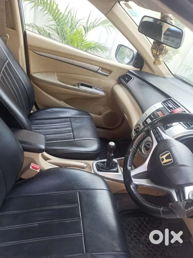 Doctor Driven 1st Owner Rc Pass 2031 Well Maintained Full Insurance