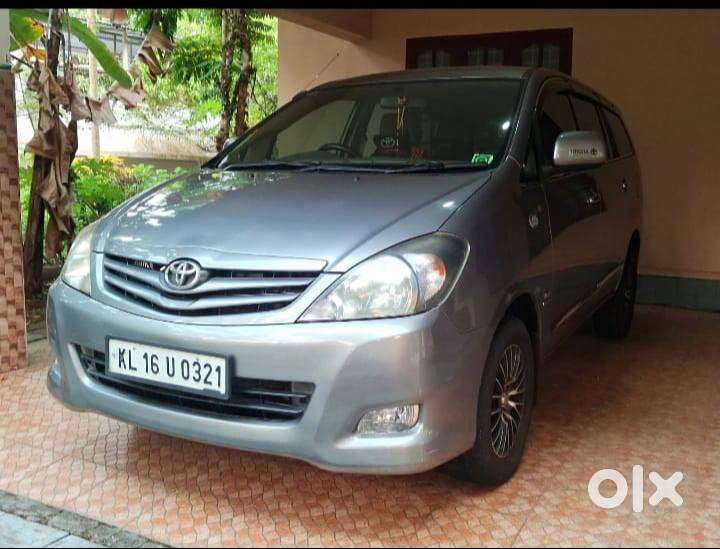 Toyota Innova 2010 Diesel 143002 Km Driven