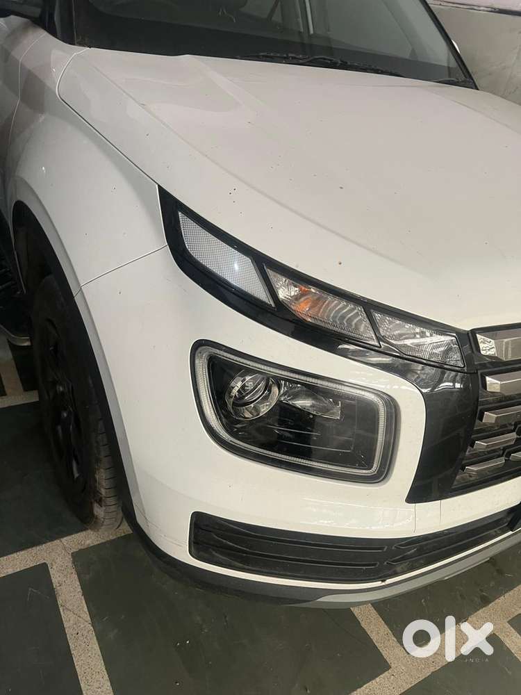 Hyundai Venue Petrol 2024