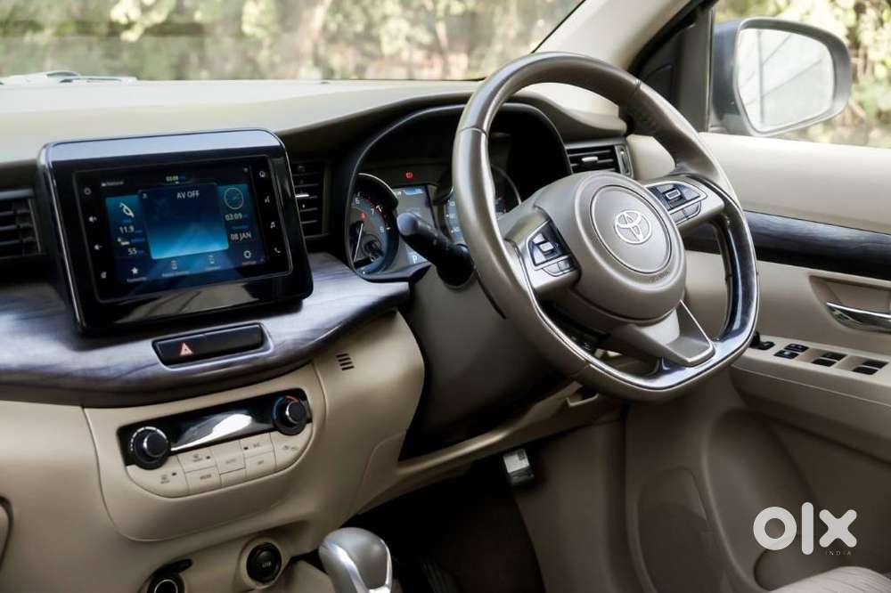 Toyota Rumion V At, 2023, Petrol