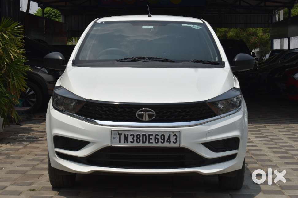 Tata Tiago 1.2 Revotron Xm, 2023, Petrol