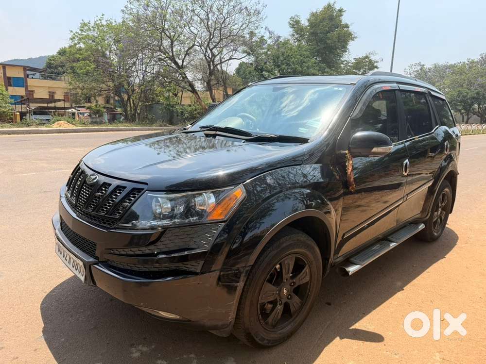 Mahindra Xuv500 Diesel 2014    Geunuine Running And Car Is In Mint Con