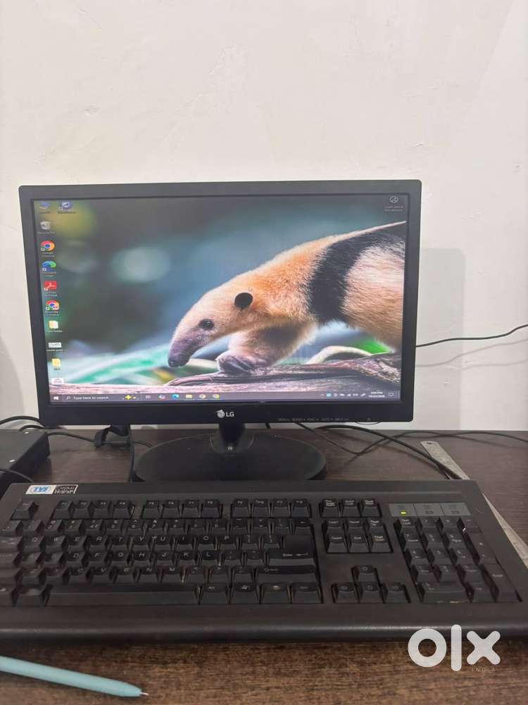 Lenovo Core i3 Desktop PC | 8GB RAM | 240GB SSD | Excellent Condition