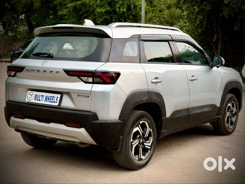 Maruti Suzuki Brezza 1.5 Zxi Plus Smart Hybrid, 2022, Petrol