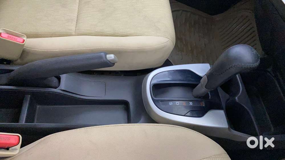 Honda Jazz 1.2 V At I Vtec, 2017, Petrol