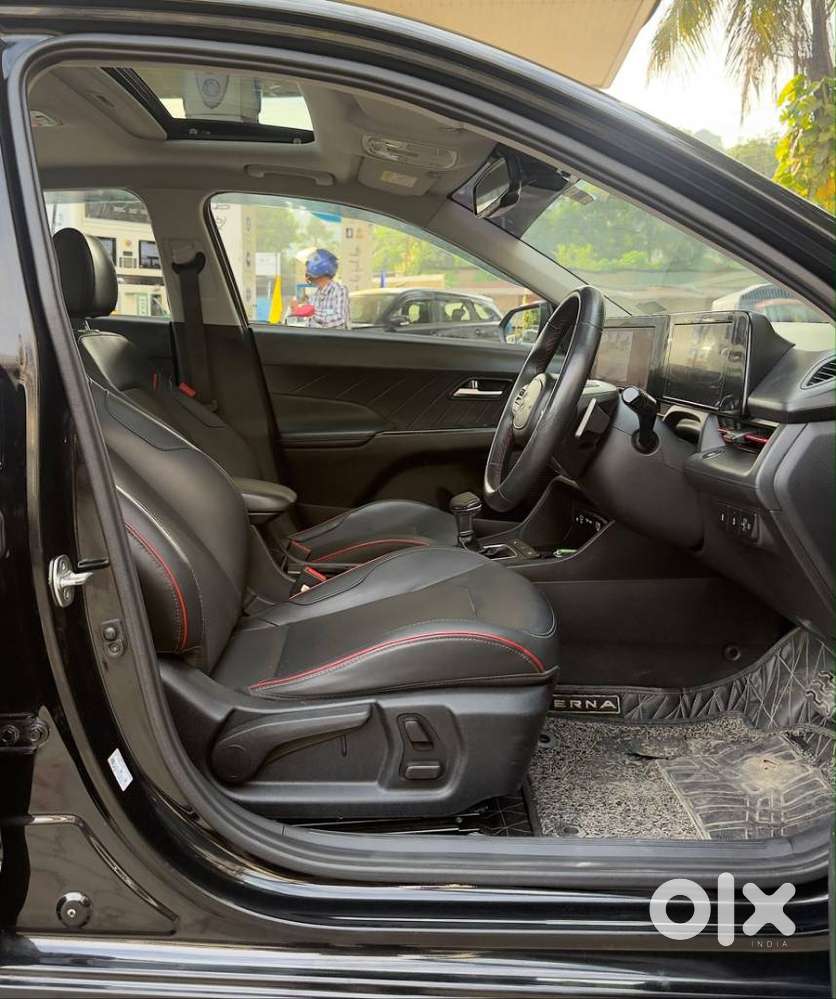 Hyundai Verna Sx (o) 1.5 Turbo Petrol Dct, 2023, Petrol