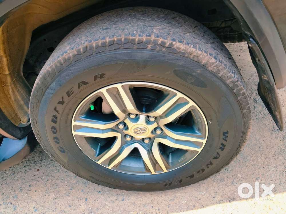 Toyota Fortuner 2.8 2wd At, 2016, Diesel