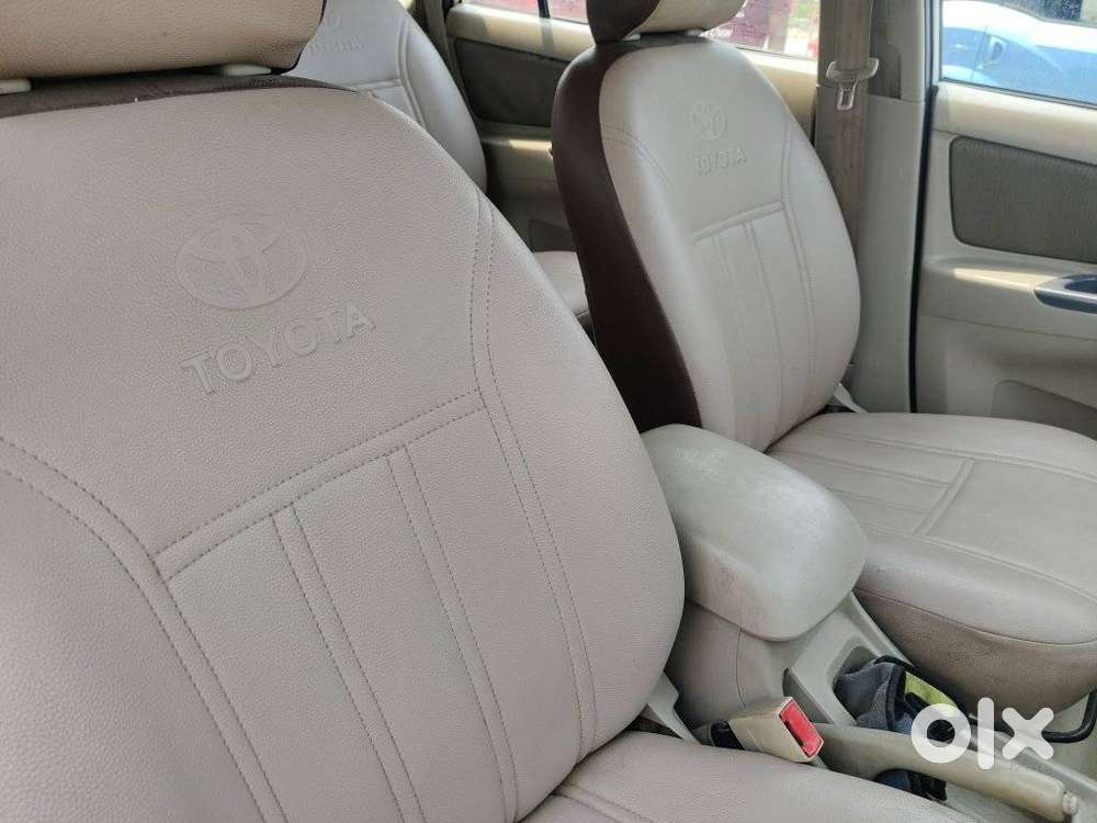 Toyota Innova 2.5 G (diesel) 7 Seater, 2016, Diesel