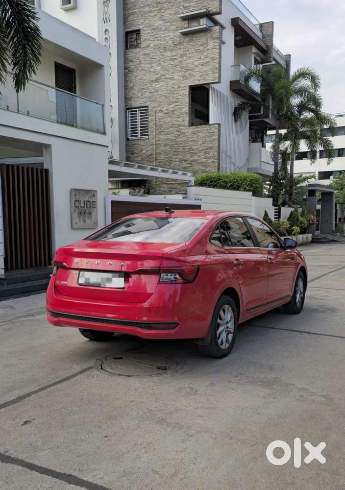 Skoda Slavia Ambition 1.0l Tsi Mt, 2022, Petrol