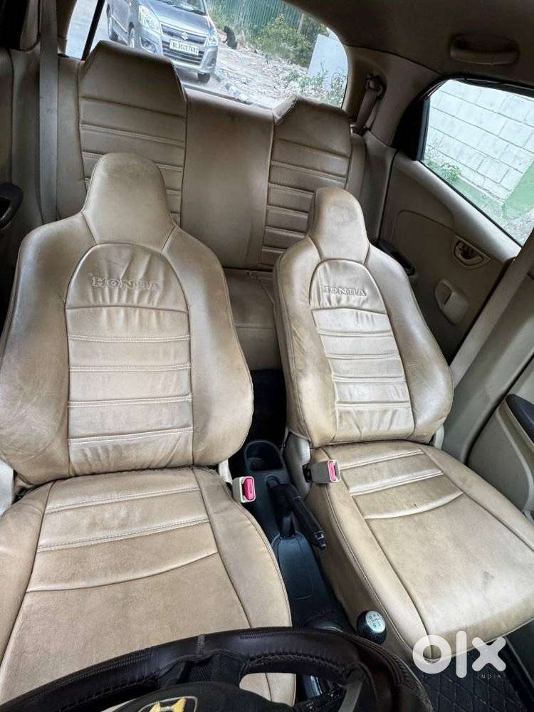 Honda Brio, 2013, Petrol