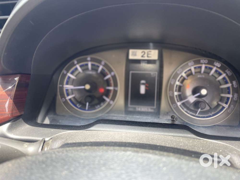 Toyota Innova Crysta 2.7 Vx Mt, 2022, Petrol