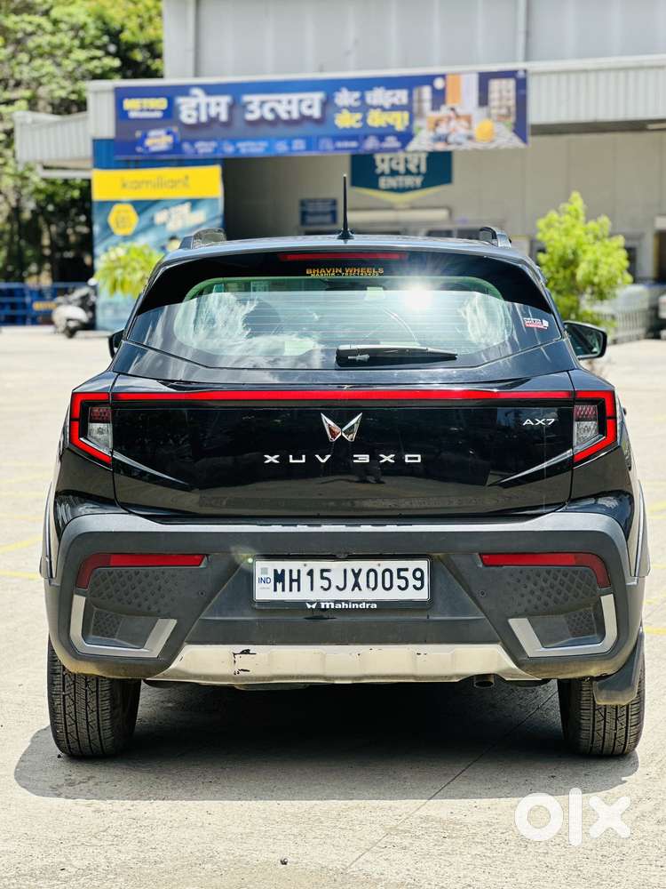 Mahindra Xuv 3xo Ax7 Diesel Mt, 2024, Diesel