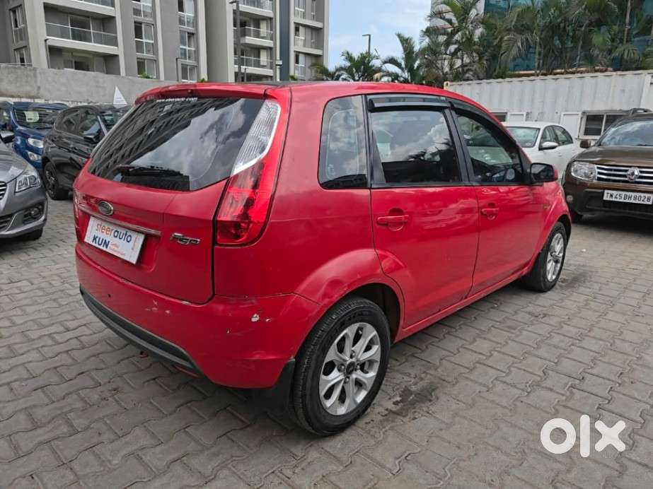 Ford Figo Petrol Zxi, 2010, Petrol