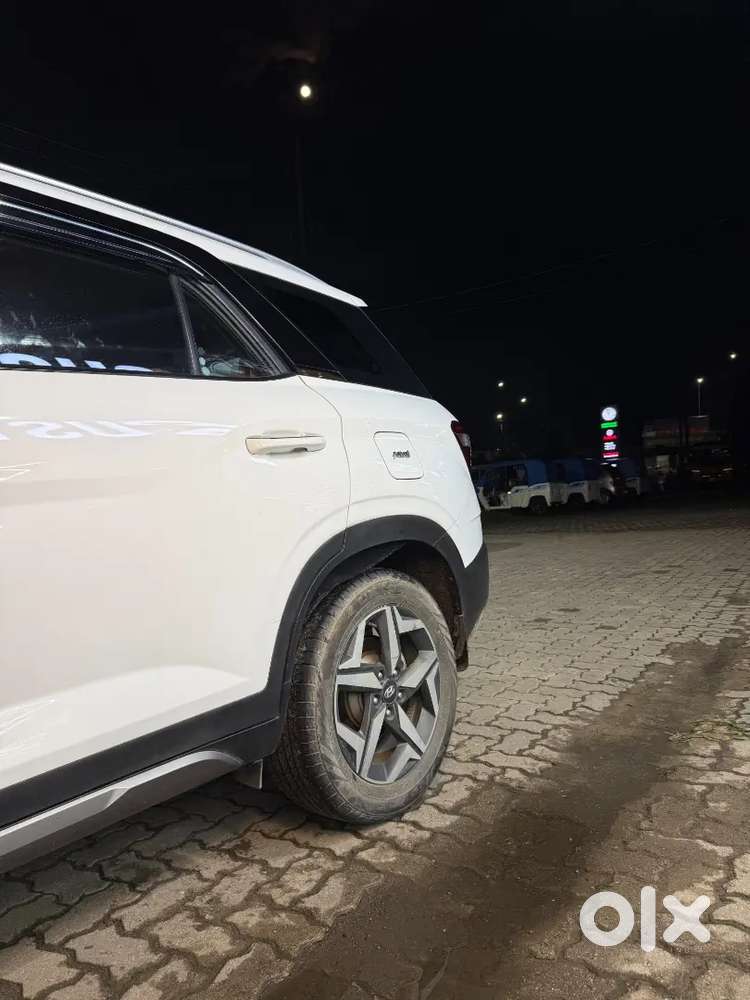 Hyundai Alcazar 2021 Signature