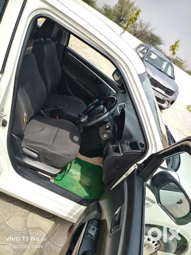 Maruti Suzuki Swift Diesel 2015