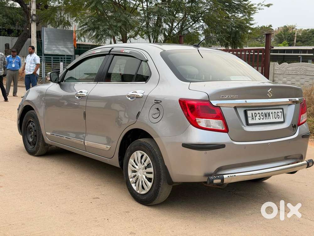 Maruti Suzuki Swift Dzire Vxi Optional, 2022, Petrol