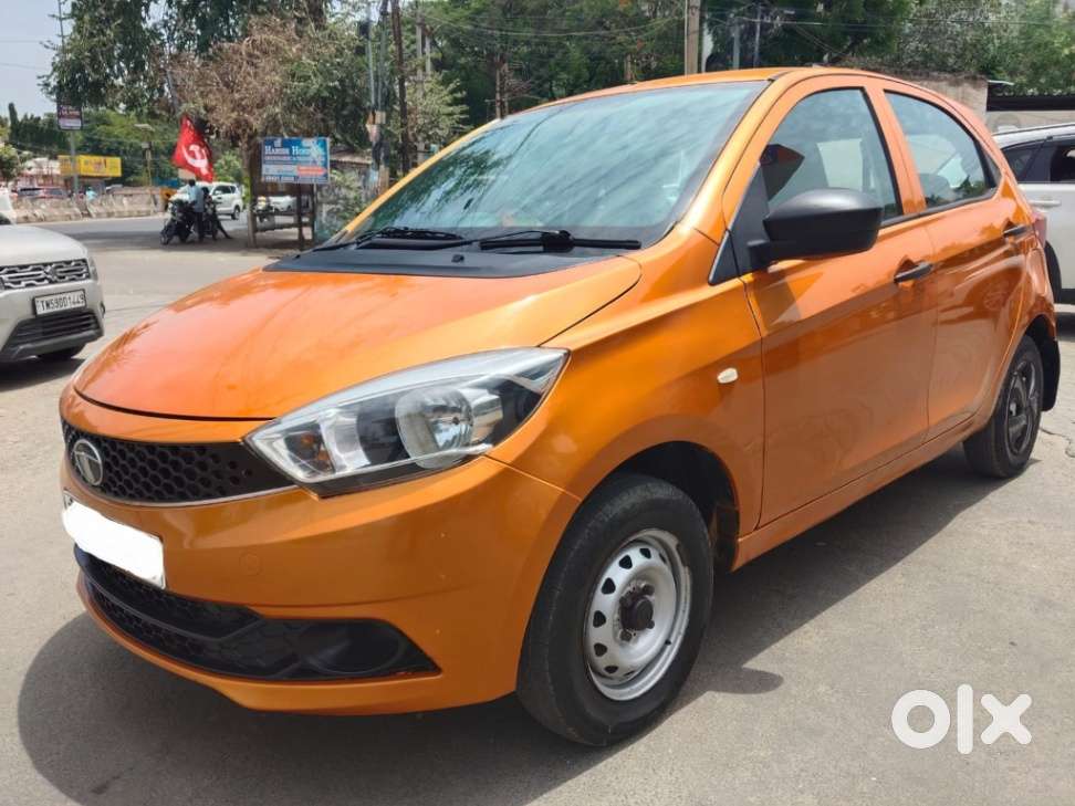 Tata Tiago 1.2 Revotron Xe Option, 2017, Petrol