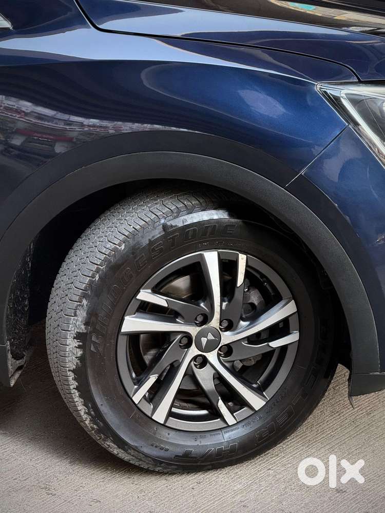 Mahindra Xuv700 2.2 Ax 5 Diesel At 7 Str, 2022, Diesel