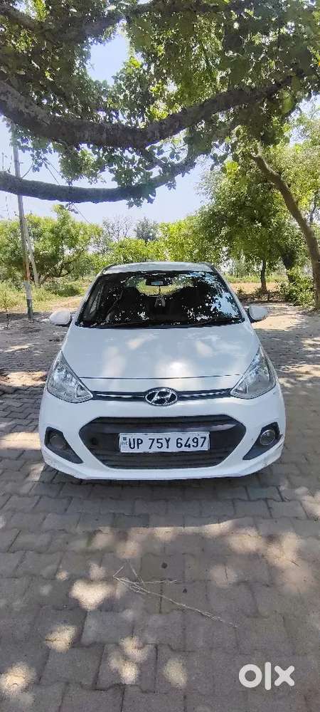 Hyundai Grand I10 2016 Petrol 74600 Km Driven