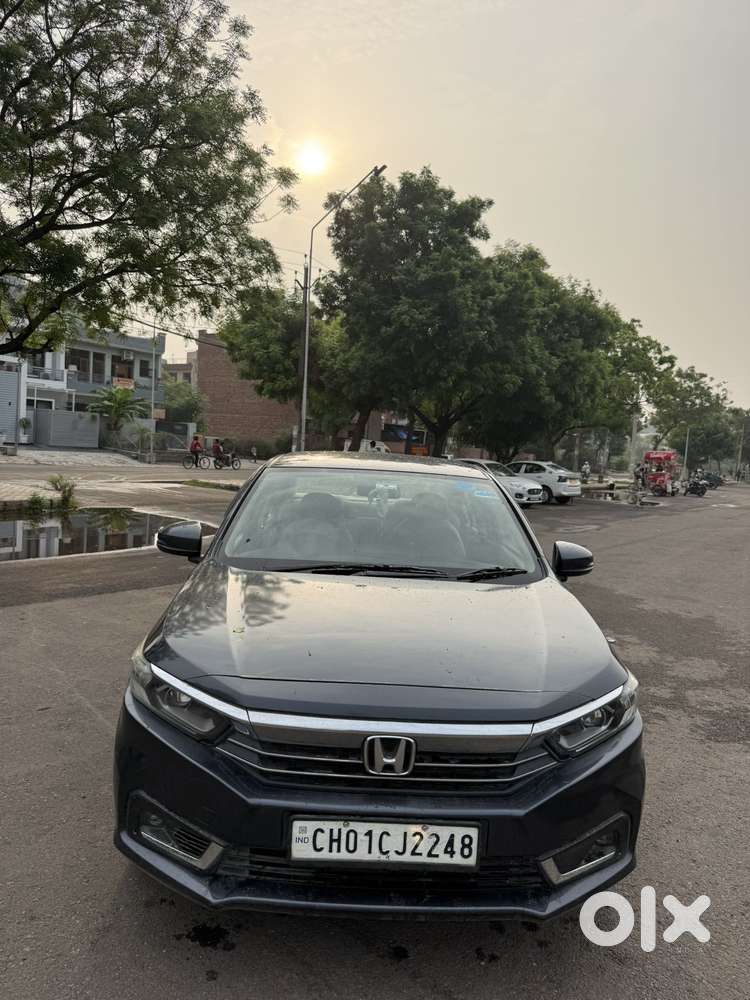 Honda Amaze Vx 1.2 Petrol Cvt, 2022, Petrol