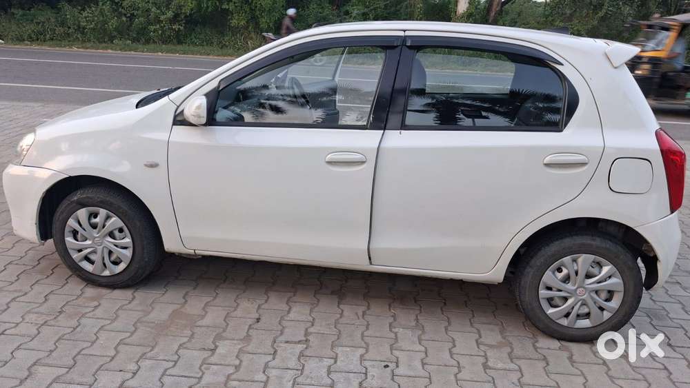 Toyota Etios V, 2012, Diesel