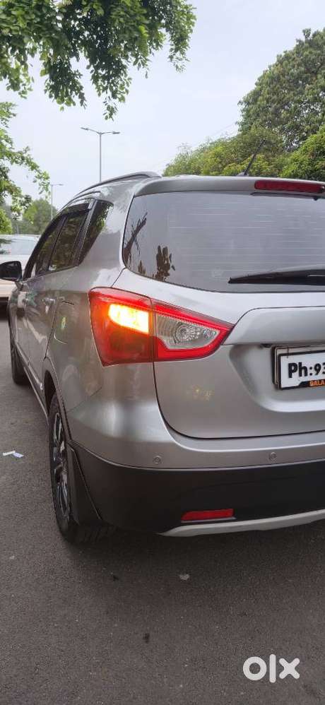 Maruti Suzuki S-cross 1.5 Zeta At, 2021, Petrol