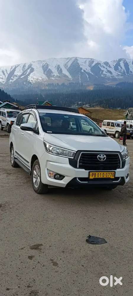 Pb01 Toyota Innova Crysta 2023 Diesel Manual
