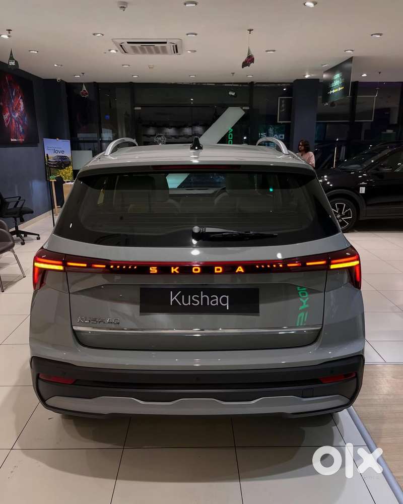 Skoda Kushaq 1.0 Tsi Style At (6 Airbags), 2026, Petrol