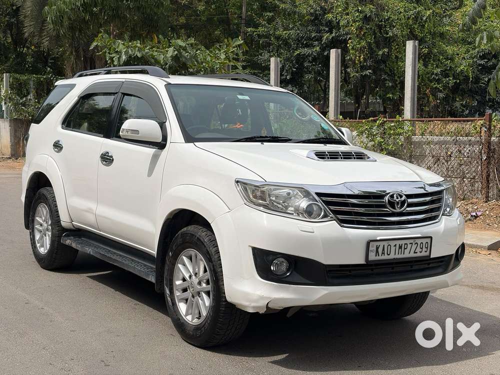 Toyota Fortuner 4x2 At, 2012, Diesel