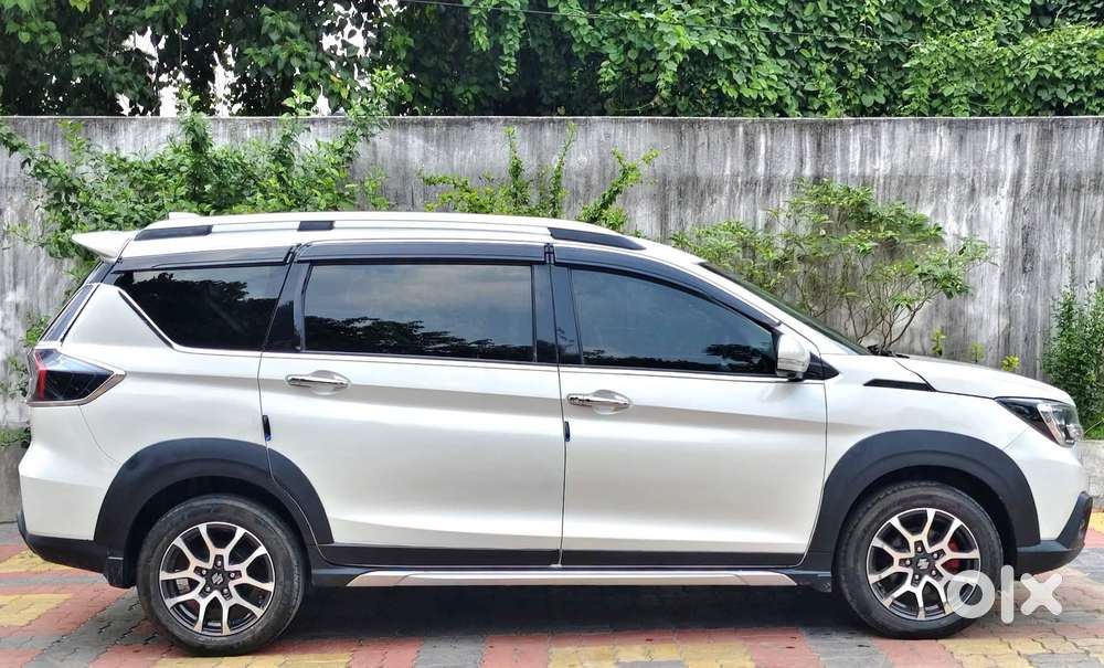 Maruti Suzuki Xl6 1.5 Alpha Mt, 2024, Petrol