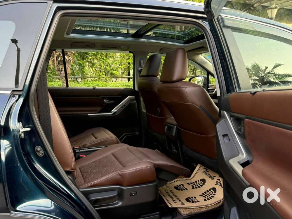 Toyota Innova Hycross Zx(o), 2023, Petrol