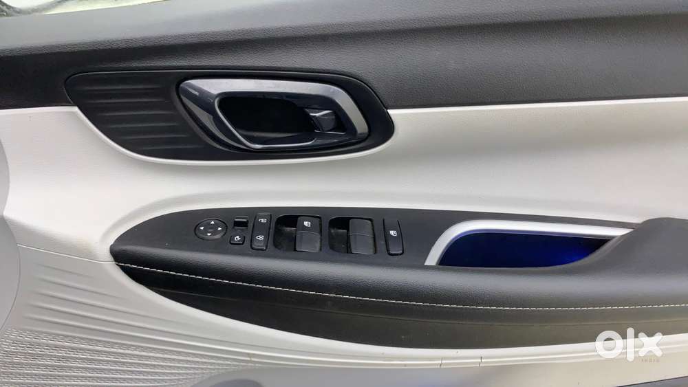 Hyundai New I20 1.2 Asta (o) Ivt, 2024, Petrol